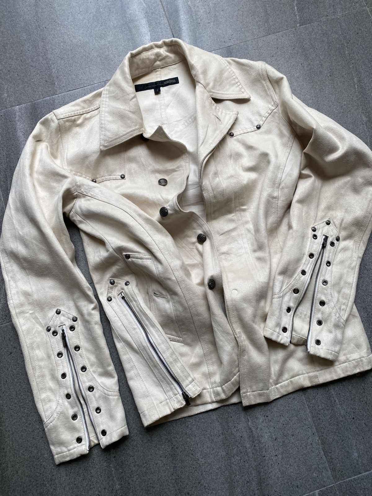 Schlussel Schlussel Studded Zip Sleeve Leather Jacket Cream Beige Size US M / EU 48-50 / 2 - 1 Thumbnail