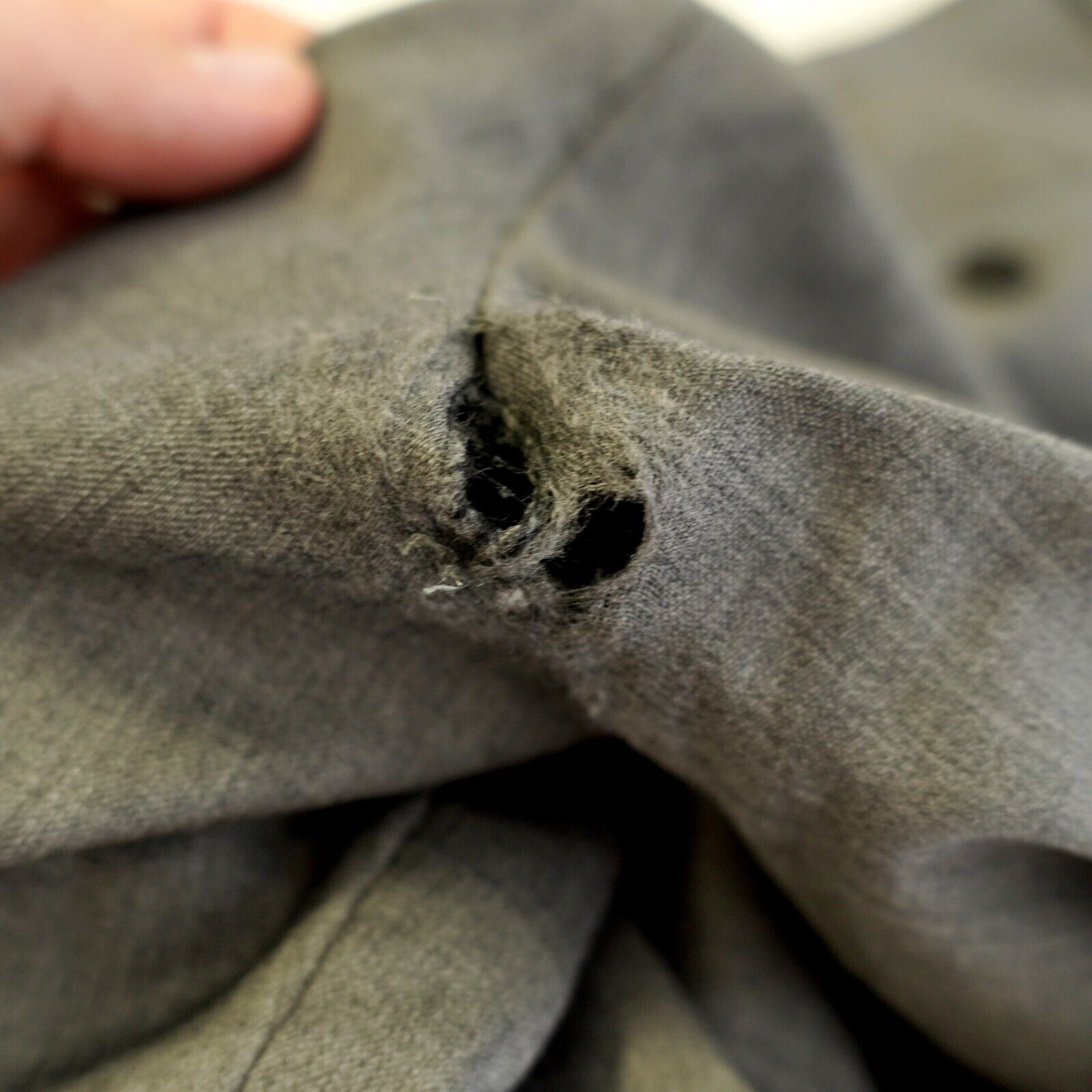Hugo Boss DAMAGED Hugo Boss The Grand Central Wool Gray Flat Front Dre Size 34R - 11 Thumbnail