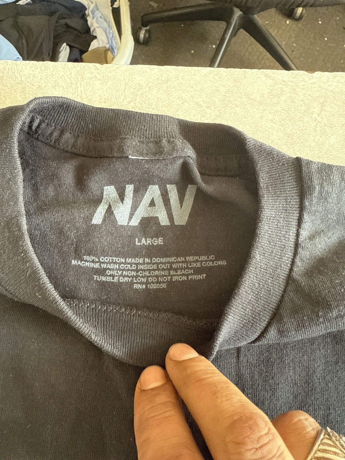 NAV × Vlone Vlone DEMONS PROTECTED BY ANGELS Size US L / EU 52-54 / 3 - 3 Thumbnail