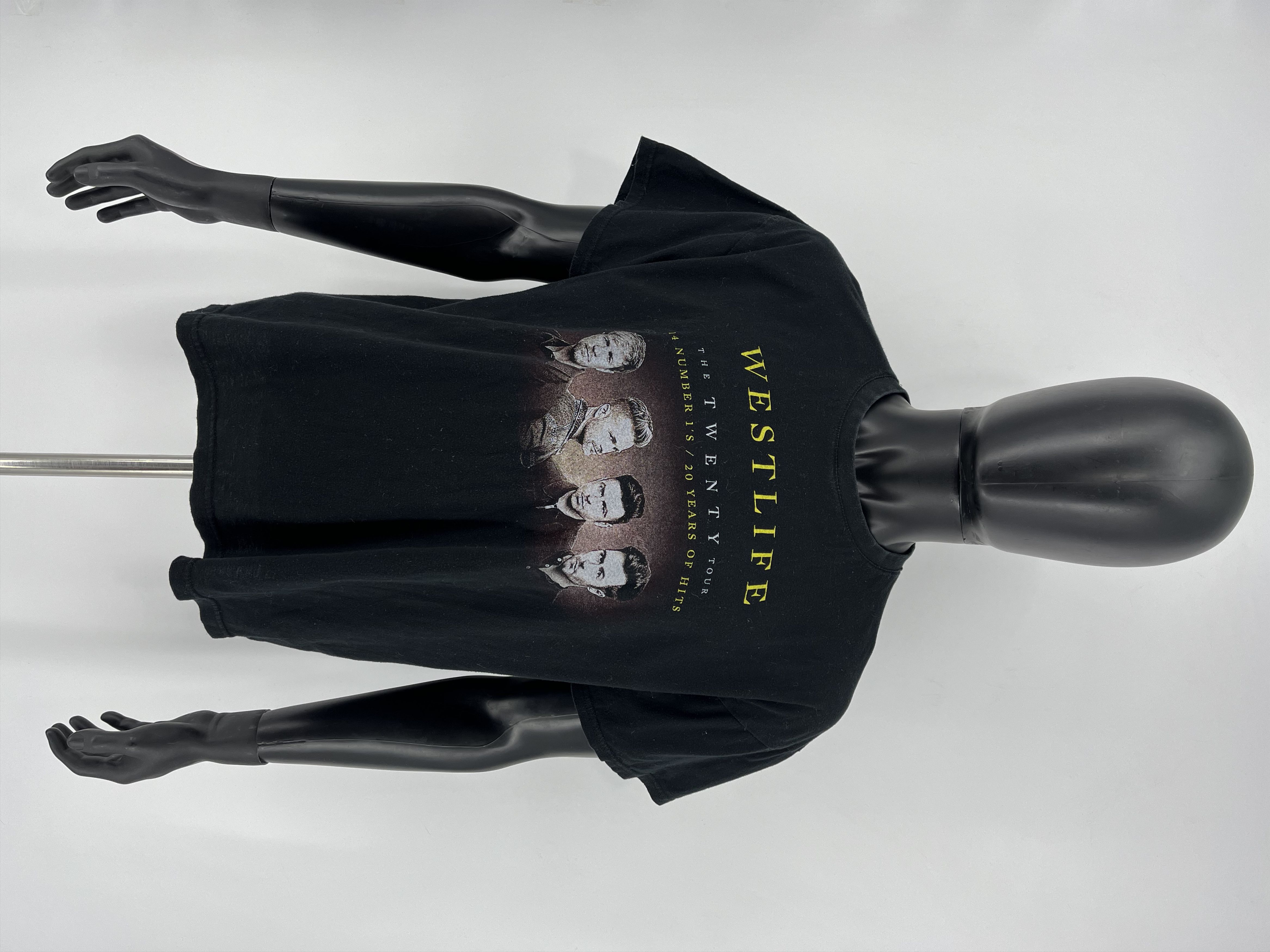 Band Tees Vintage Rare WESTLIFE Band Rock Tour Promo T-shirt Y2K Style Size US XL / EU 56 / 4 - 5 Thumbnail