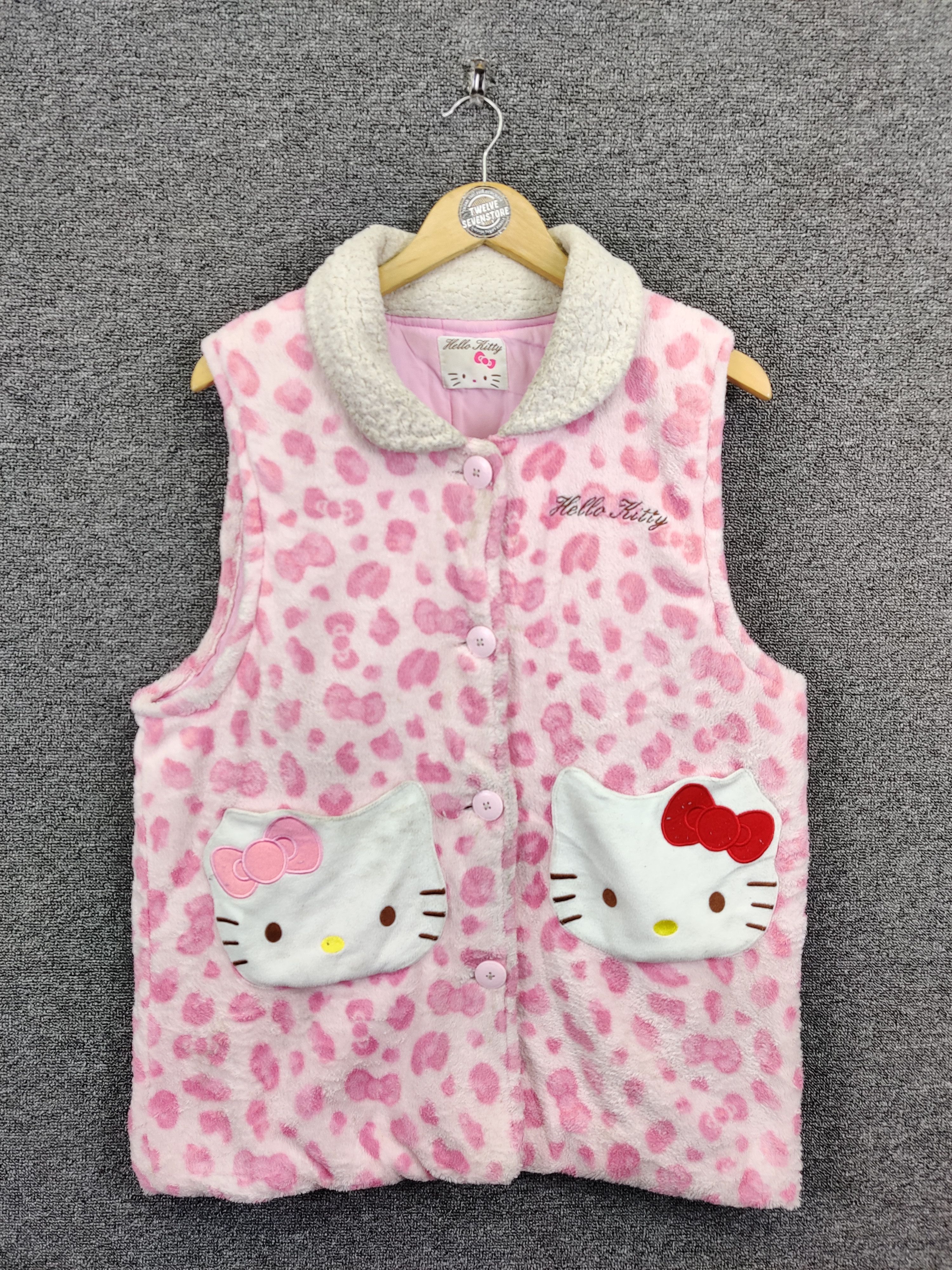 Anime Combo Hello Kitty Vest And Jogger Pants Size US M / EU 48-50 / 2 - 1 Thumbnail