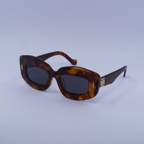 Loewe Loewe LW40114F 53A Sunglasses Blonde Havana Cat Eye  display picture 3