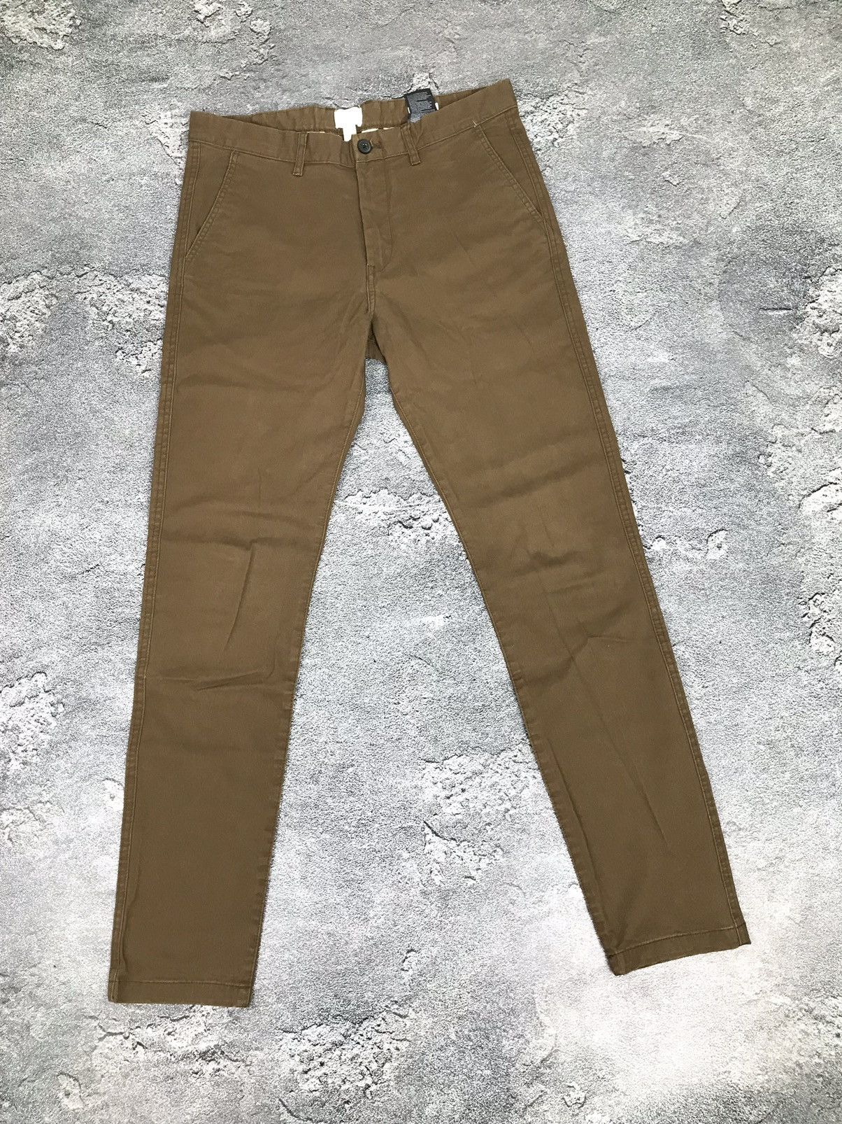 H&M H&M Skinny Fit Brown Basic Classic Cotton Chino Pants Size US 30 / EU 46 - 1 Thumbnail