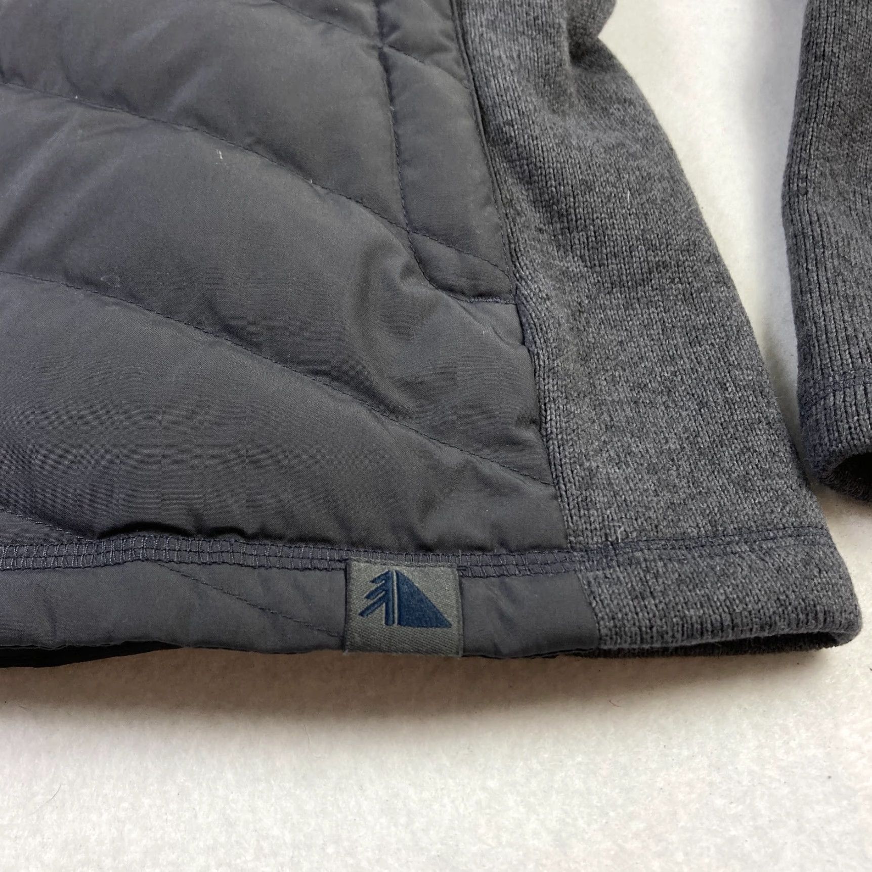 Vintage L.L. Bean Downtek Jacket Women's Small Gray Puffer Full Zip Fleece Lined Collar Size S / US 4 / IT 40 - 4 Thumbnail