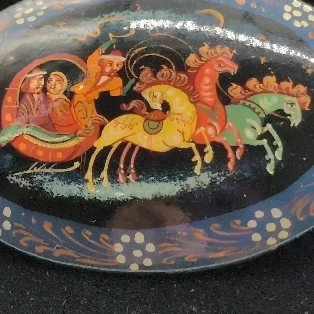 Vintage Russian Wooden Brooch Hand Painted Horses with Carriage sig Size ONE SIZE - 2 Thumbnail