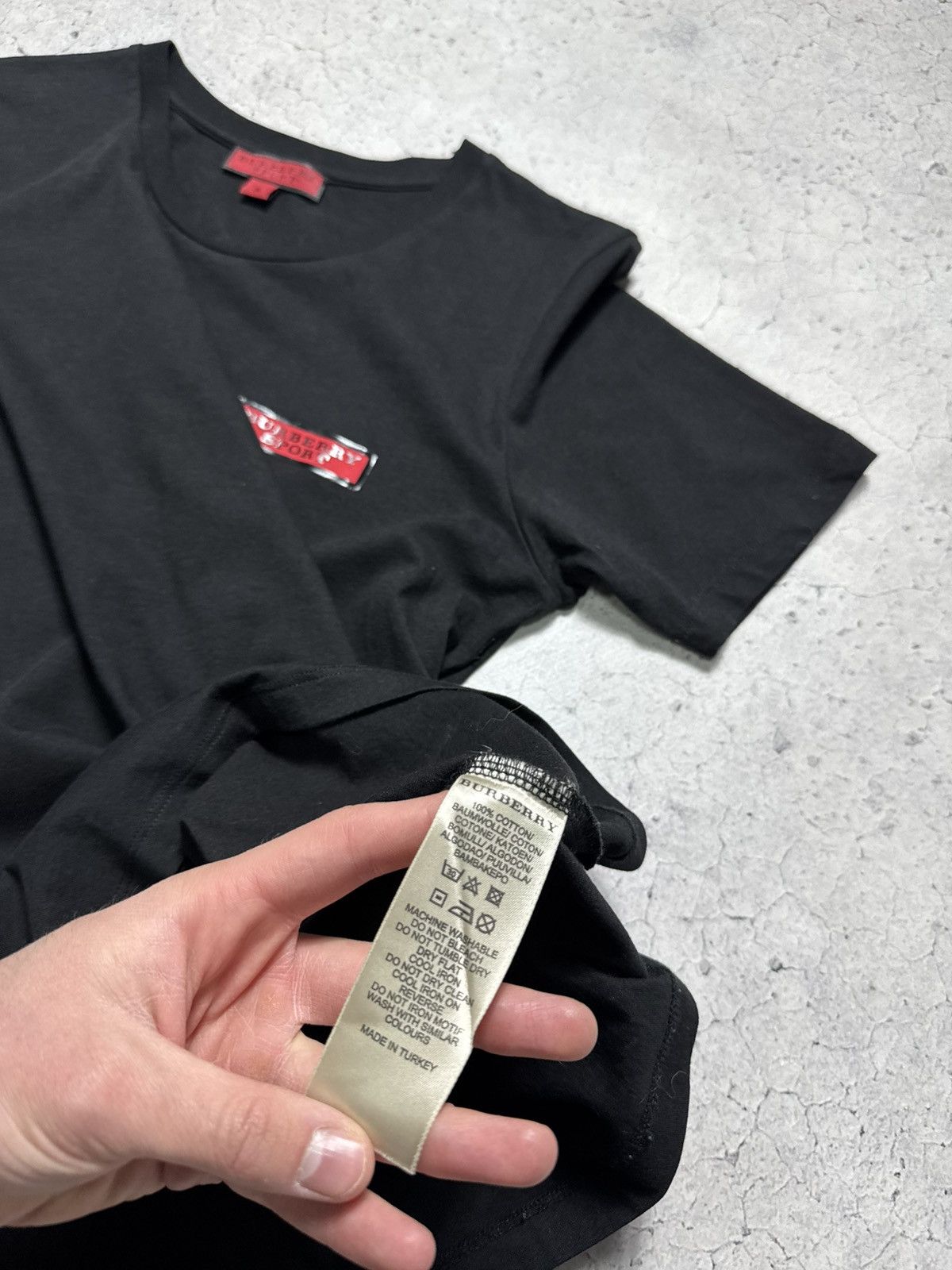 Burberry Burberry Sport Luxury T-Shirt Black Vintage Size S Size US S / EU 44-46 / 1 - 6 Thumbnail