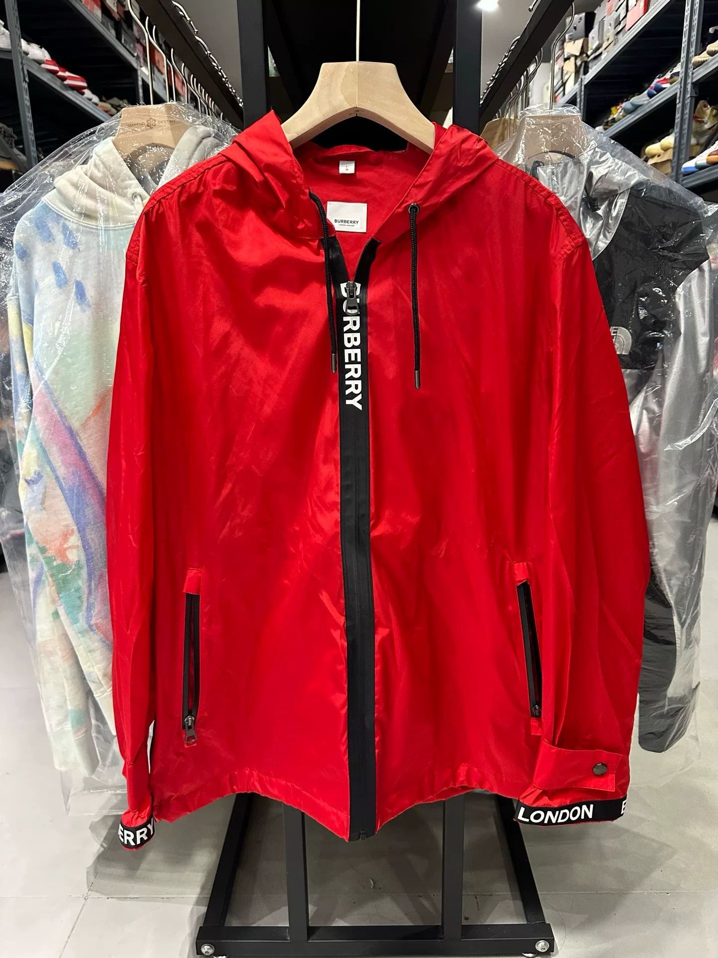Burberry Burberry Red Sun Protection Jacket Size US L / EU 52-54 / 3 - 1 Thumbnail