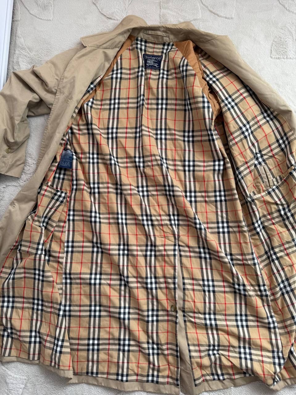 Burberry Vintage Burberry trench coat Size US M / EU 48-50 / 2 - 11 Thumbnail