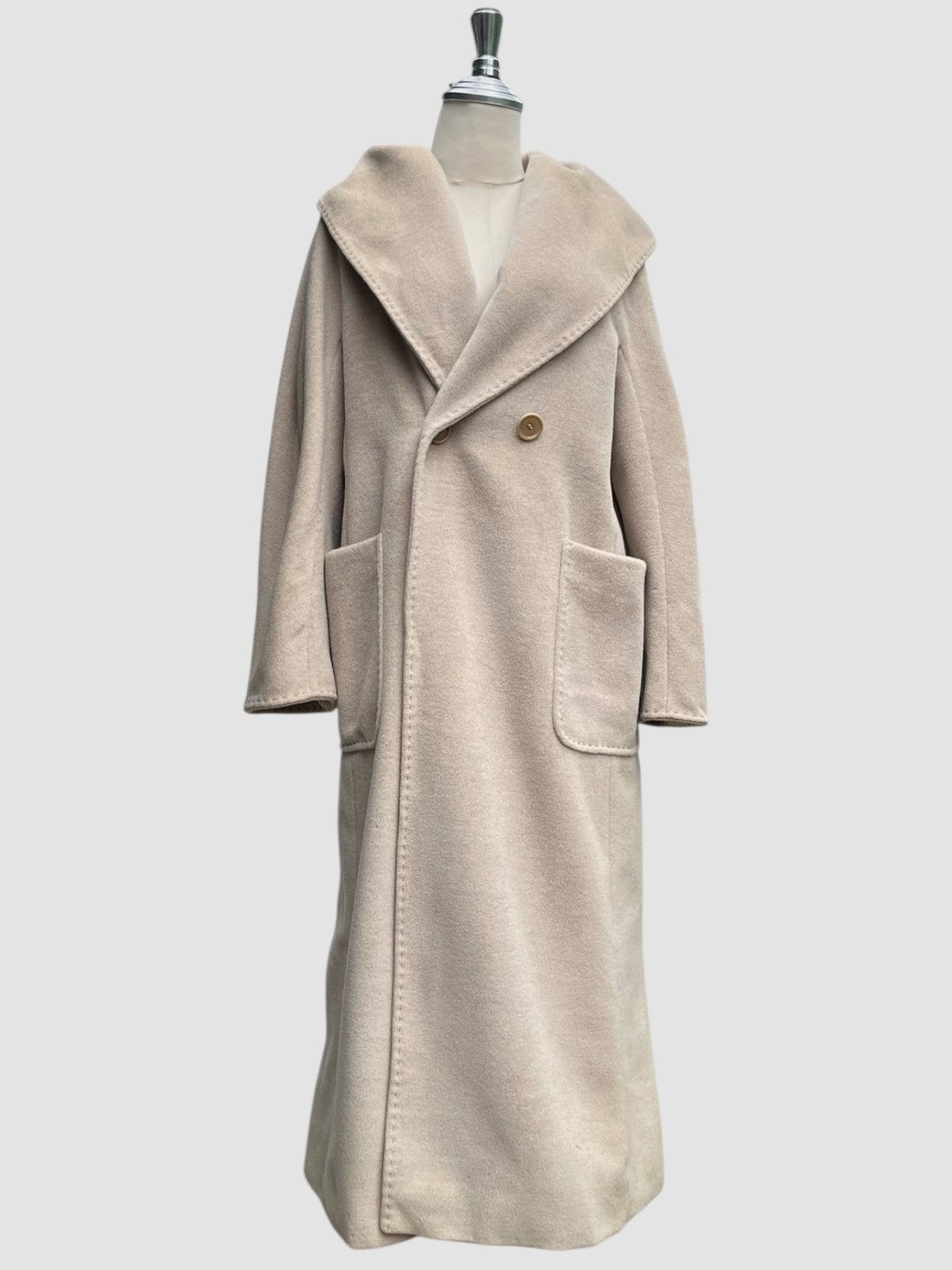 Max Mara Max Mara Double Breasted Cashmere Blend Hooded Coat Size XS / US 0-2 / IT 36-38 - 3 Thumbnail