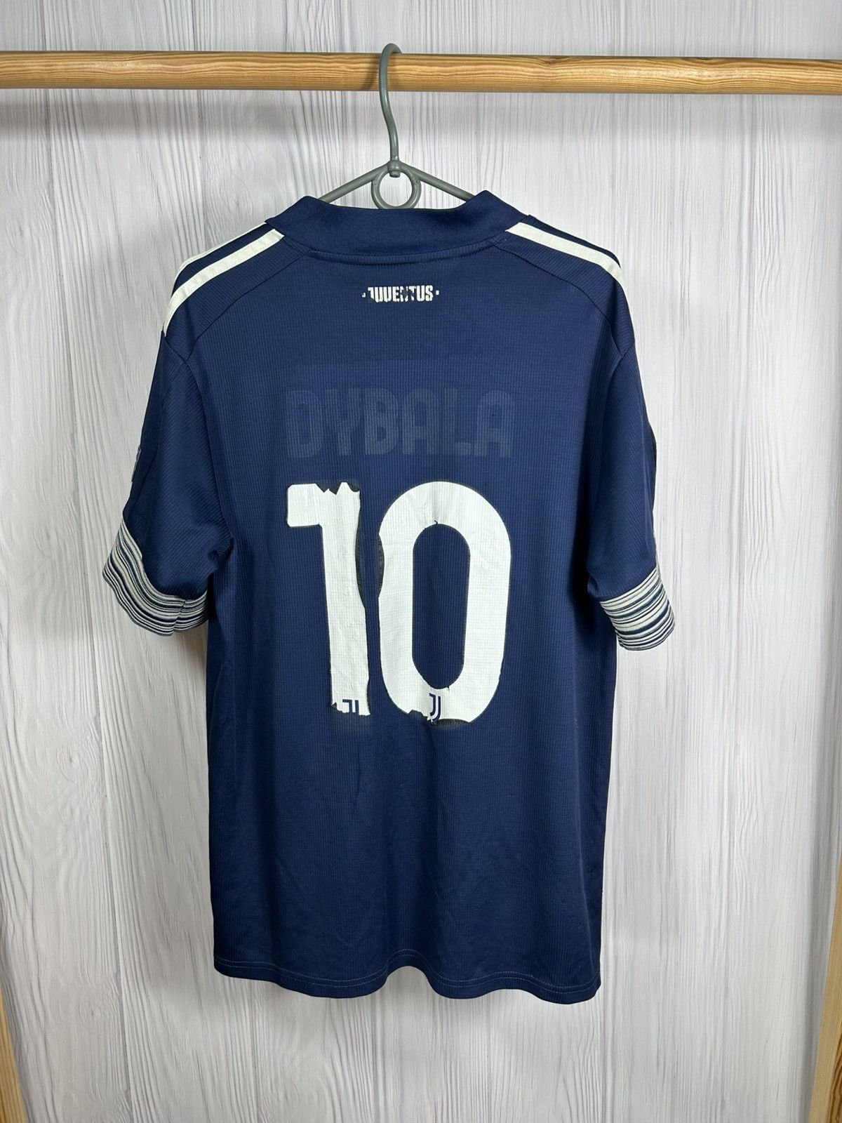 Adidas Adidas #10 Dybala Juventus Soccer Jersey Size L Size US L / EU 52-54 / 3 - 2 Thumbnail