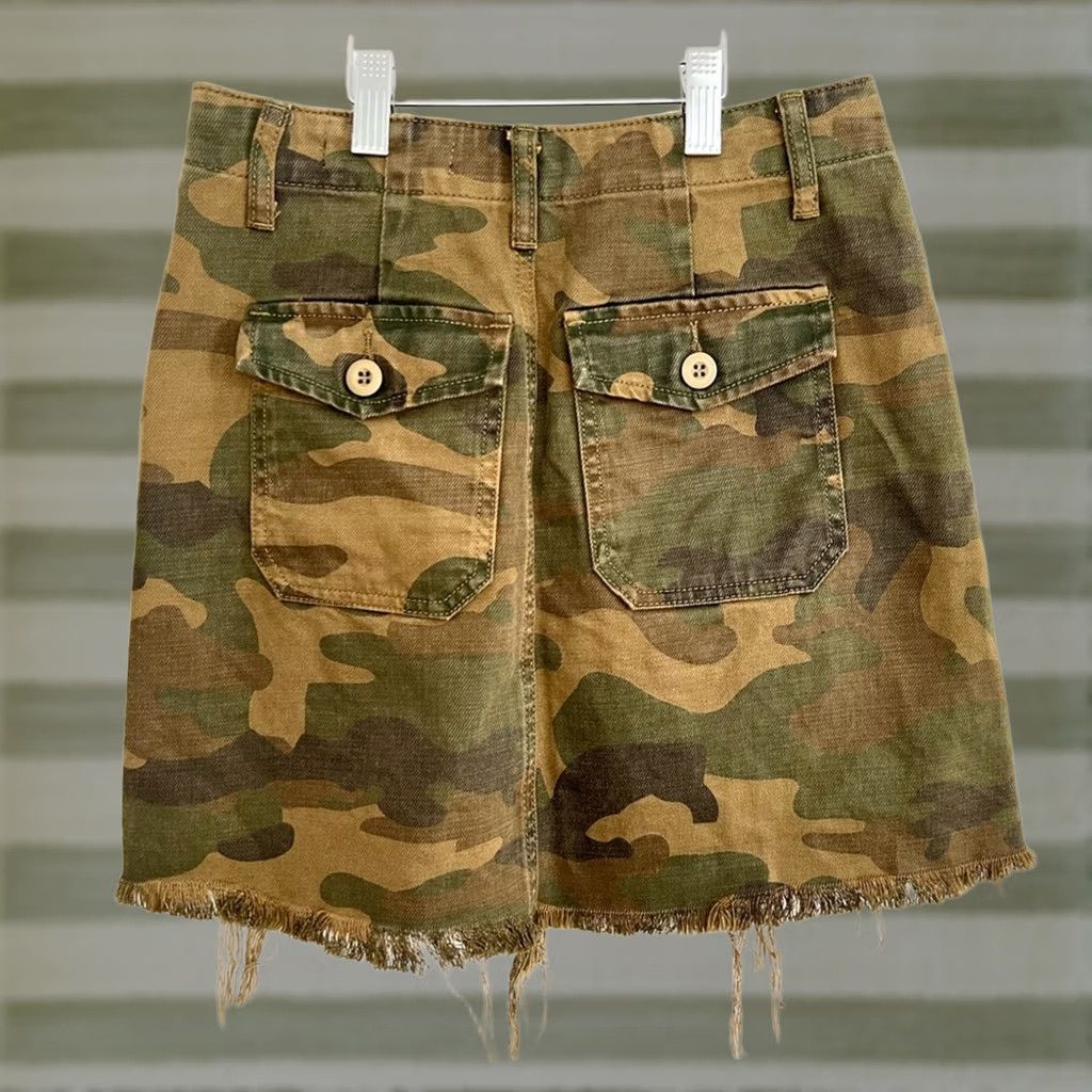 Vintage BLANK NYC Camo Denim Mini Skirt Womens Size 24 Green 90s Punk Grunge Raw Hem Skirt Womens Size 42" / US 20 - 1 Thumbnail