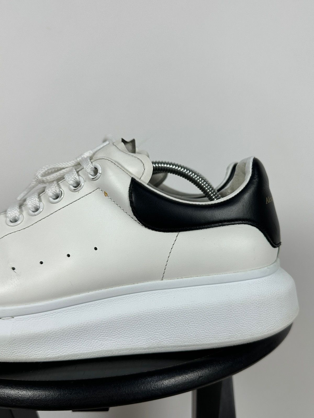 Alexander McQueen Alexander McQueen Oversized White Leather Sneakers Size US 9.5 / EU 42-43 - 13 Thumbnail