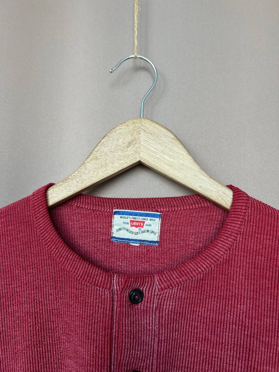 Levi's Levis Vintage T-Shirt Size L Embroidered Logo Short Sleeve Size US L / EU 52-54 / 3 - 11 Thumbnail