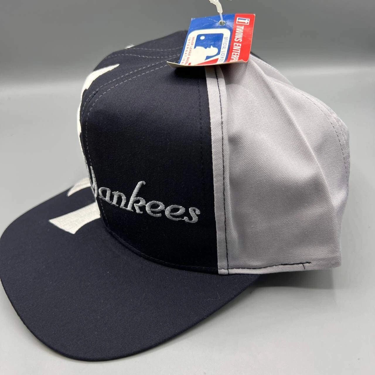 Twins Enterprise Inc. × Vintage New York Yankees Hat Men Twins Enterprise MLB Snap Back Size ONE SIZE - 6 Thumbnail