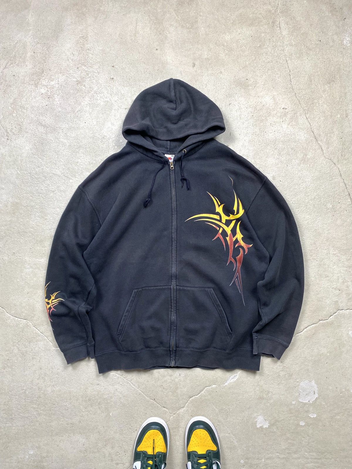 Japanese Brand Y2K Vintage 2000’s Abstract Fire Hoodie Japan Style Size US XL / EU 56 / 4 - 1 Thumbnail