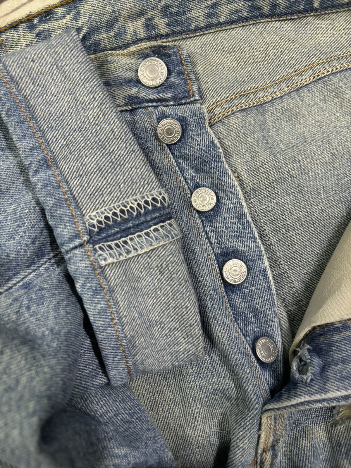 Levi's Vintage 90s Levis 501 Mud Wash Distressed Grunge Jeans Size US 30 / EU 46 - 5 Thumbnail