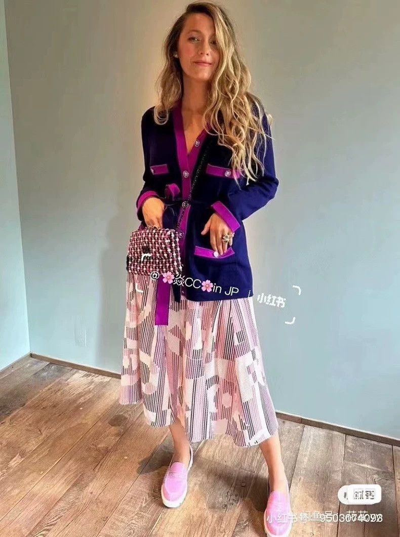 Chanel Chanel 23B striped printed plush double C skirt Size 26" / US 2 / IT 38 - 6 Thumbnail