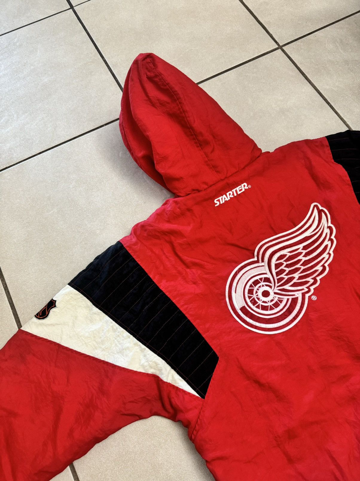 Starter Starter red wing detrit hockey nhl Size US L / EU 52-54 / 3 - 3 Thumbnail
