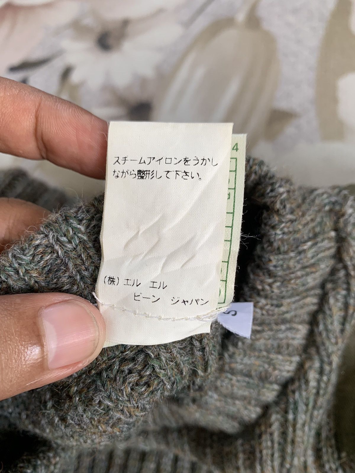 L.L. Bean × Vintage LL Bean Pure New Wool Sweater Pull Jumper Size US S / EU 44-46 / 1 - 13 Thumbnail
