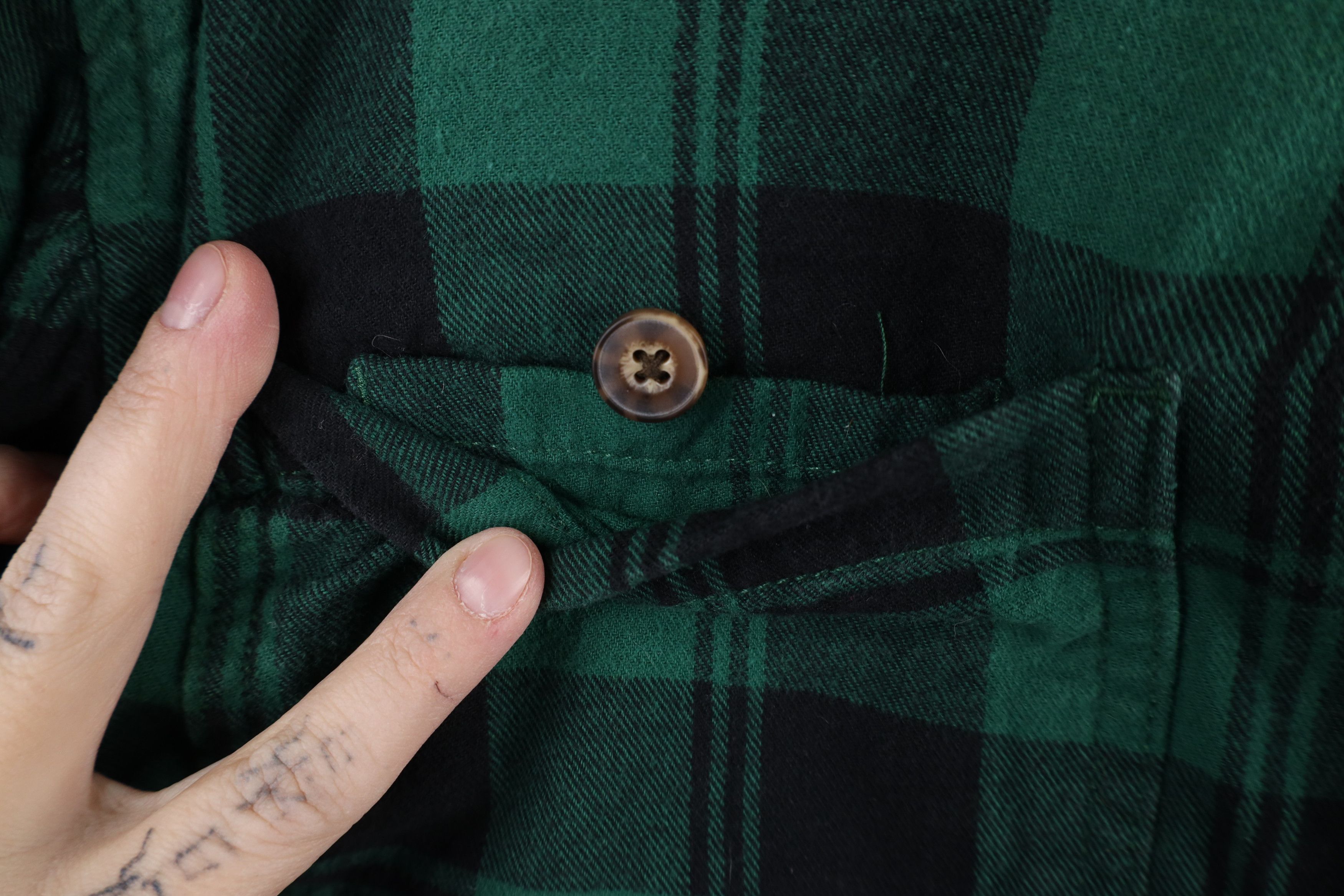 Duluth Trading Company × Vintage Duluth Trading Co Heavyweight Button Down Shirt Green Size US XL / EU 56 / 4 - 5 Thumbnail
