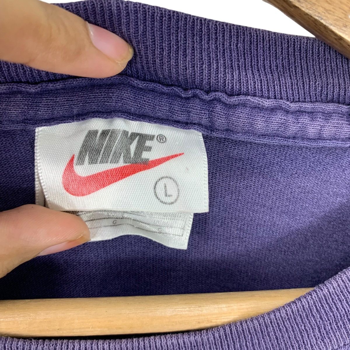 Nike Vintage NIKE TOWN SAN FRANCISCO Natural Faded Tee Shirt Top Size US L / EU 52-54 / 3 - 6 Thumbnail