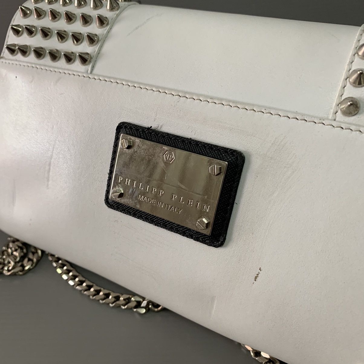 Philipp Plein 💥🔥HOT SALE🔥💥Authentic Philipp Plein Leather Slingbag Clutch Size ONE SIZE - 8 Thumbnail