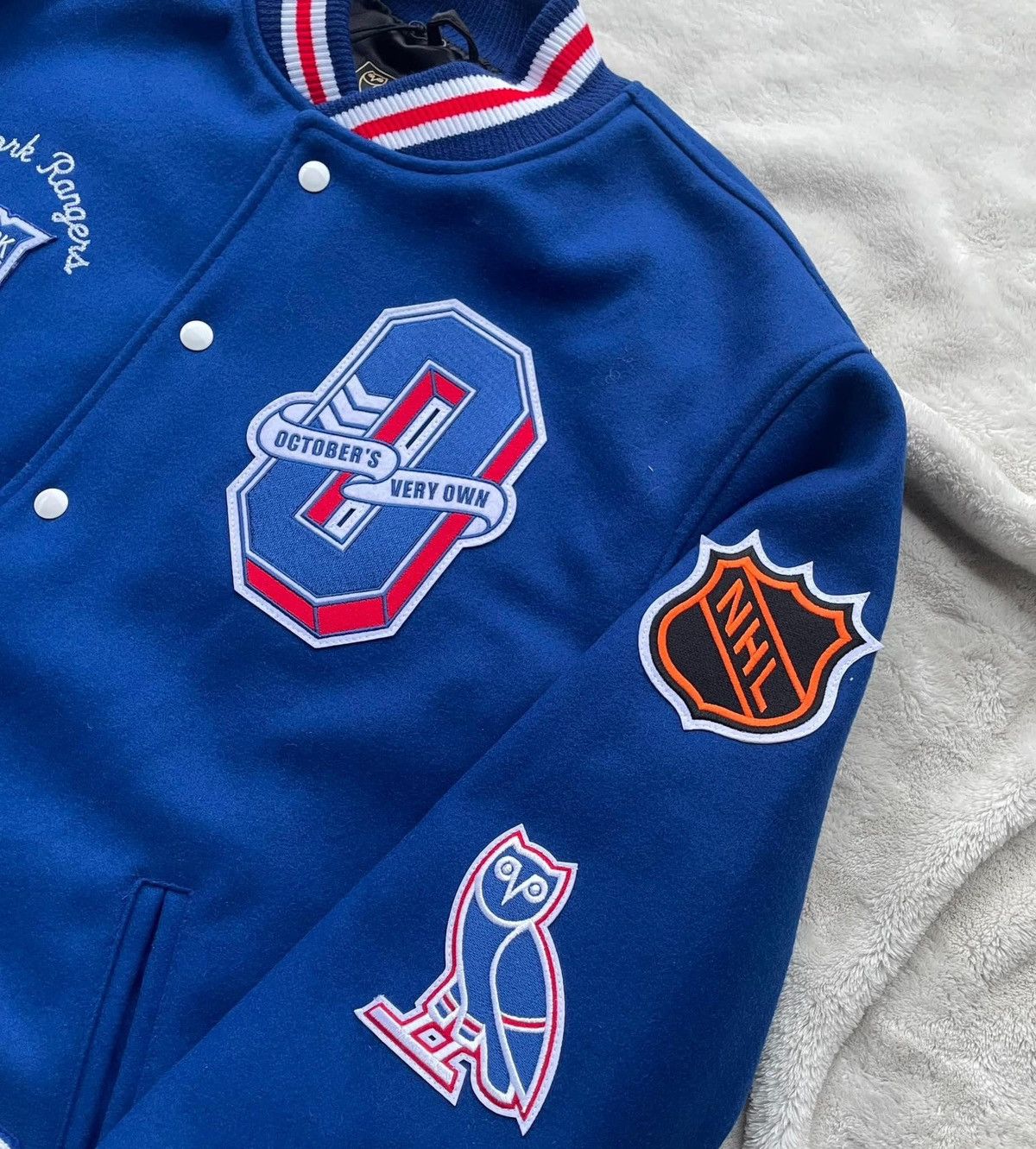 NHL × October's Very Own OVO x New York Rangers Varsity Jacket Size US M / EU 48-50 / 2 - 2 Thumbnail