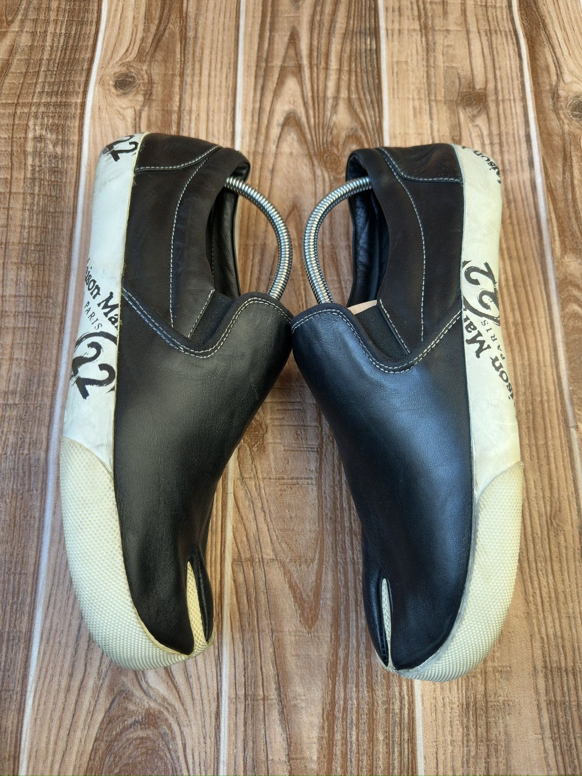 Maison Margiela Maison Margiela Leather Tabi Vans Low top Sneaks Size US 10 / EU 43 - 7 Thumbnail