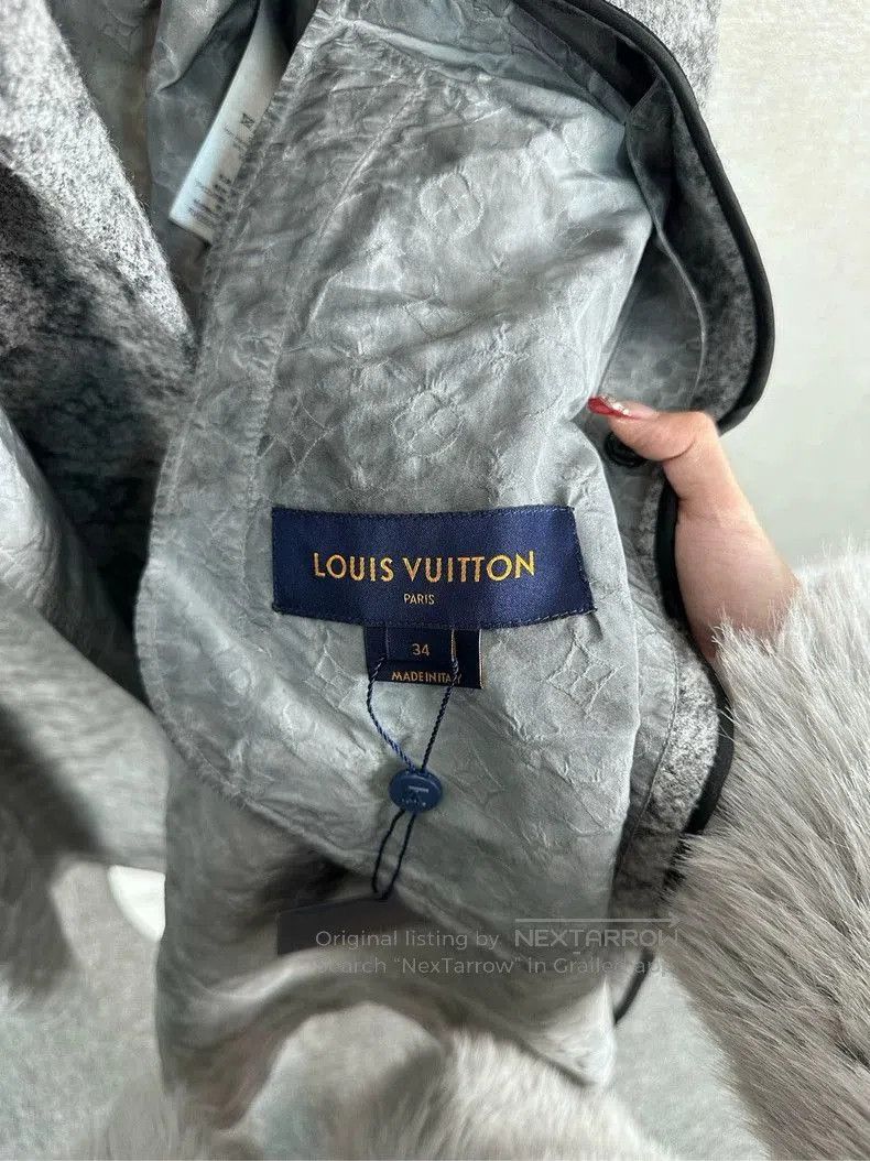 Louis Vuitton LV Gray Printed Long Trench Coat. Size US S / EU 44-46 / 1 - 3 Thumbnail