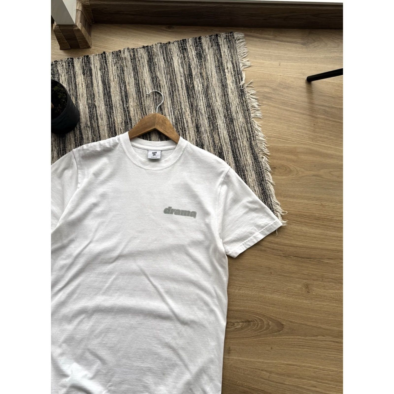 Vintage Drama Call T-Shirt Men’s Size S Short Sleeve White Logo 90s Vintage Streetwear Design Graphic Casual Cotton Logo Mens Size US S / EU 44-46 / 1 - 4 Thumbnail