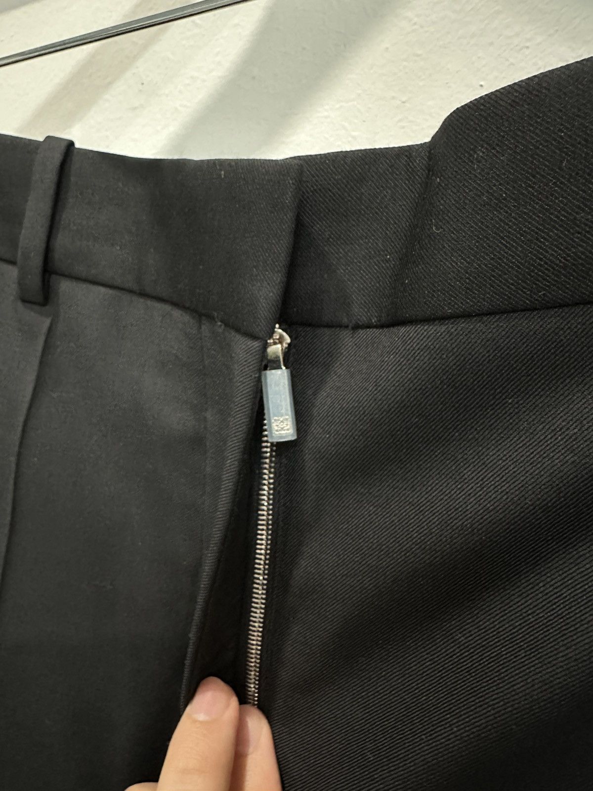 Loewe Loewe pressed-crease wool trousers Size 32" / US 10 / IT 46 - 7 Thumbnail