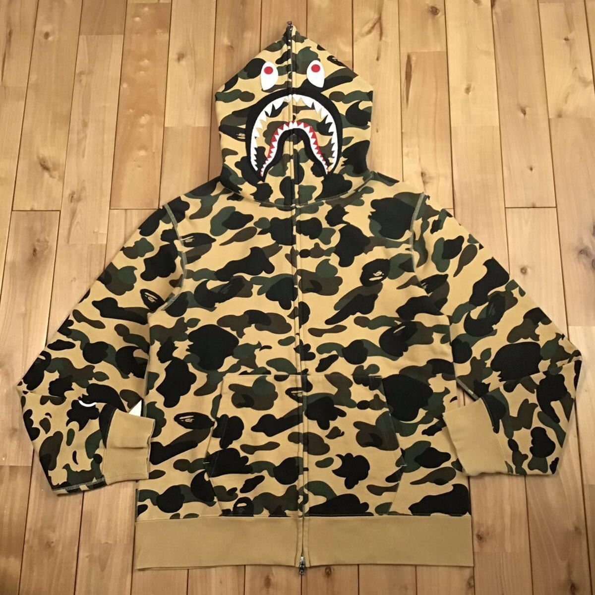 Bape BAPE 1st camo yellow shark full zip hoodie a bathing ape Size US XL / EU 56 / 4 - 1 Thumbnail