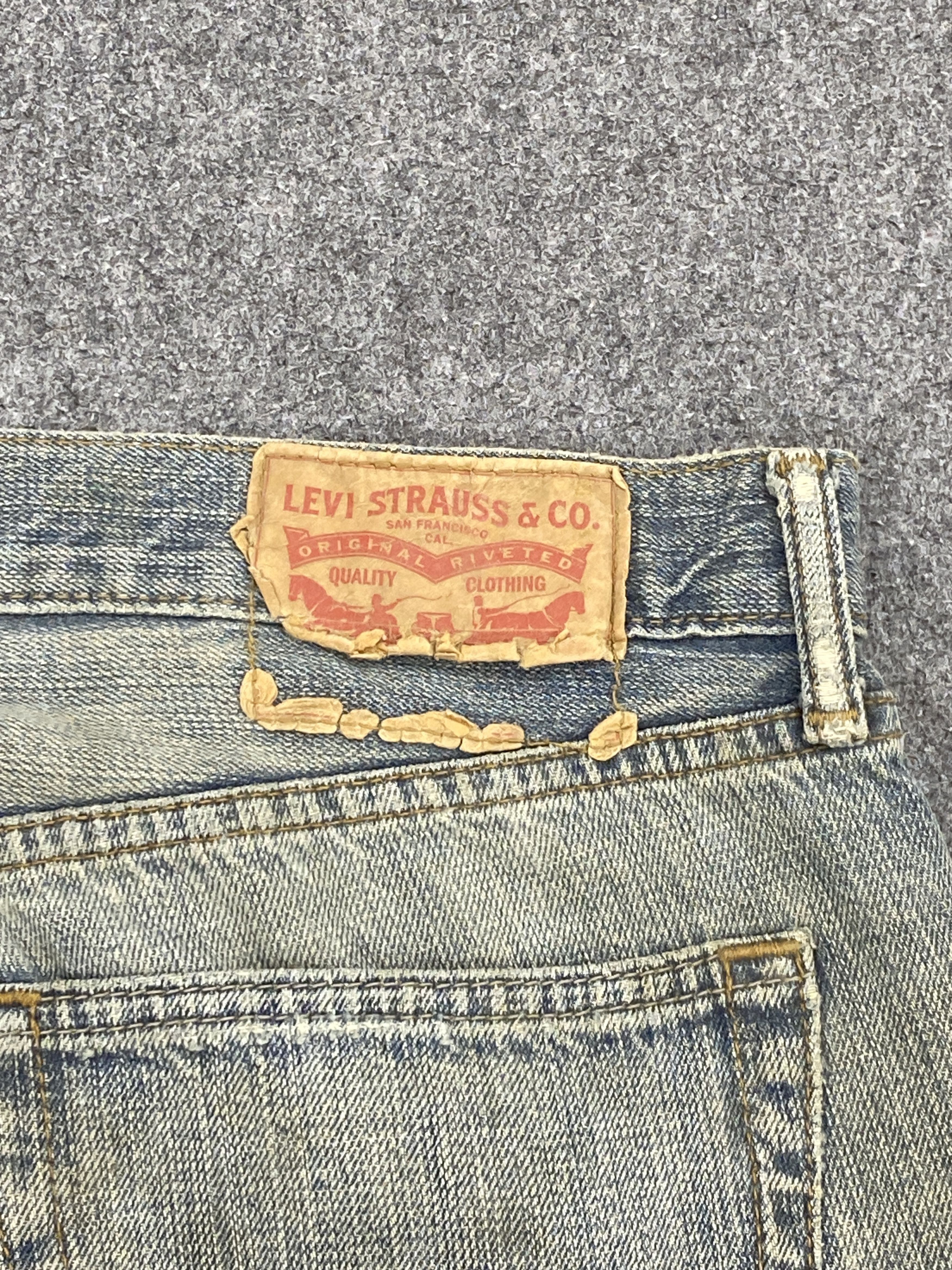 Levi's Faded Blue Vintage Levi's 559 Jeans DP2644 Size US 35 - 5 Thumbnail