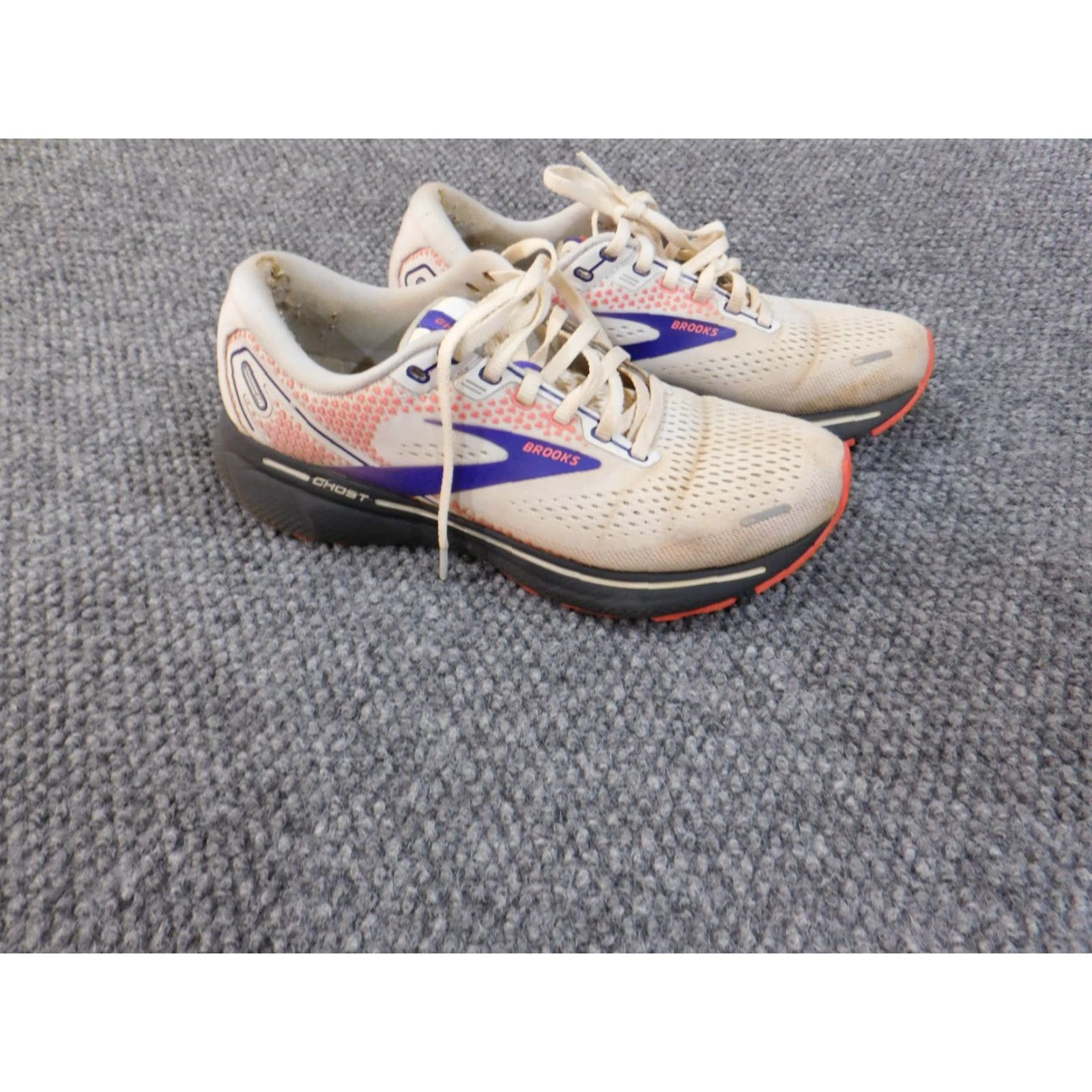 Brooks Brooks Ghost 14 Womens Sneaker White 7.5 US Size Casual Activewear Classic Size US 6 / IT 36 - 2 Thumbnail
