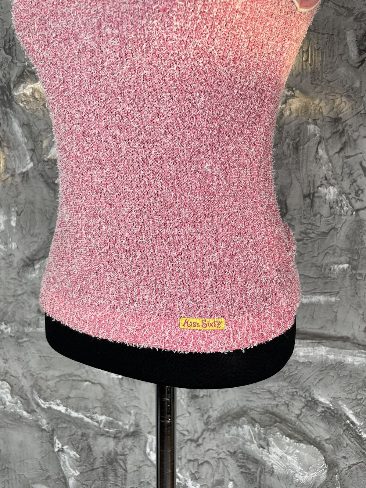 Miss Sixty Vintage Miss Sixty Y2K Fluffy Pink Tank Top Grunge 2000s Vib Size S / US 4 / IT 40 - 4 Thumbnail