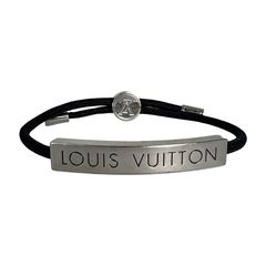 Louis Vuitton® LV Slim Bracelet Grey. Size 19
