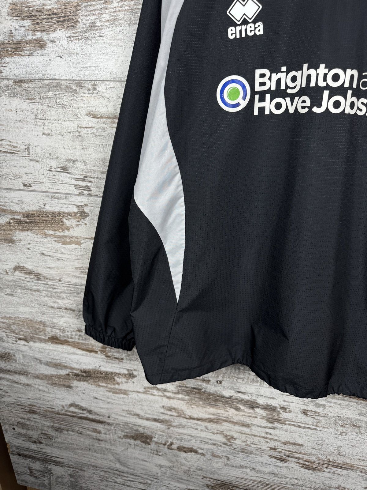 Errea Errea BRIGHTON AND HOVE ALBION FOOTBALL TRAINING jacket tee Size US XL / EU 56 / 4 - 3 Thumbnail