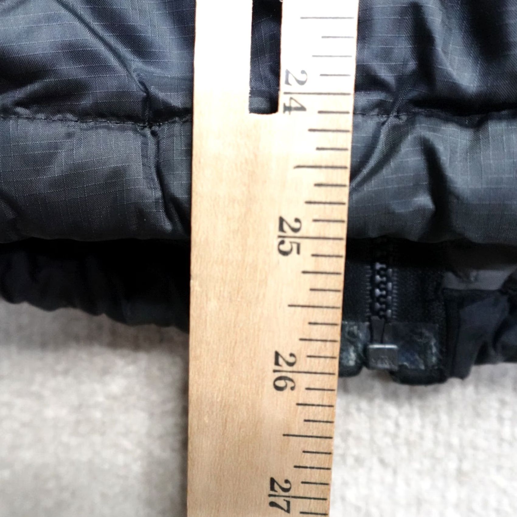 Eddie Bauer VINTAGE Eddie Bauer Vest XL Black Down Filled Puffer Quilted, Full Zip, Men Size US XL / EU 56 / 4 - 6 Thumbnail