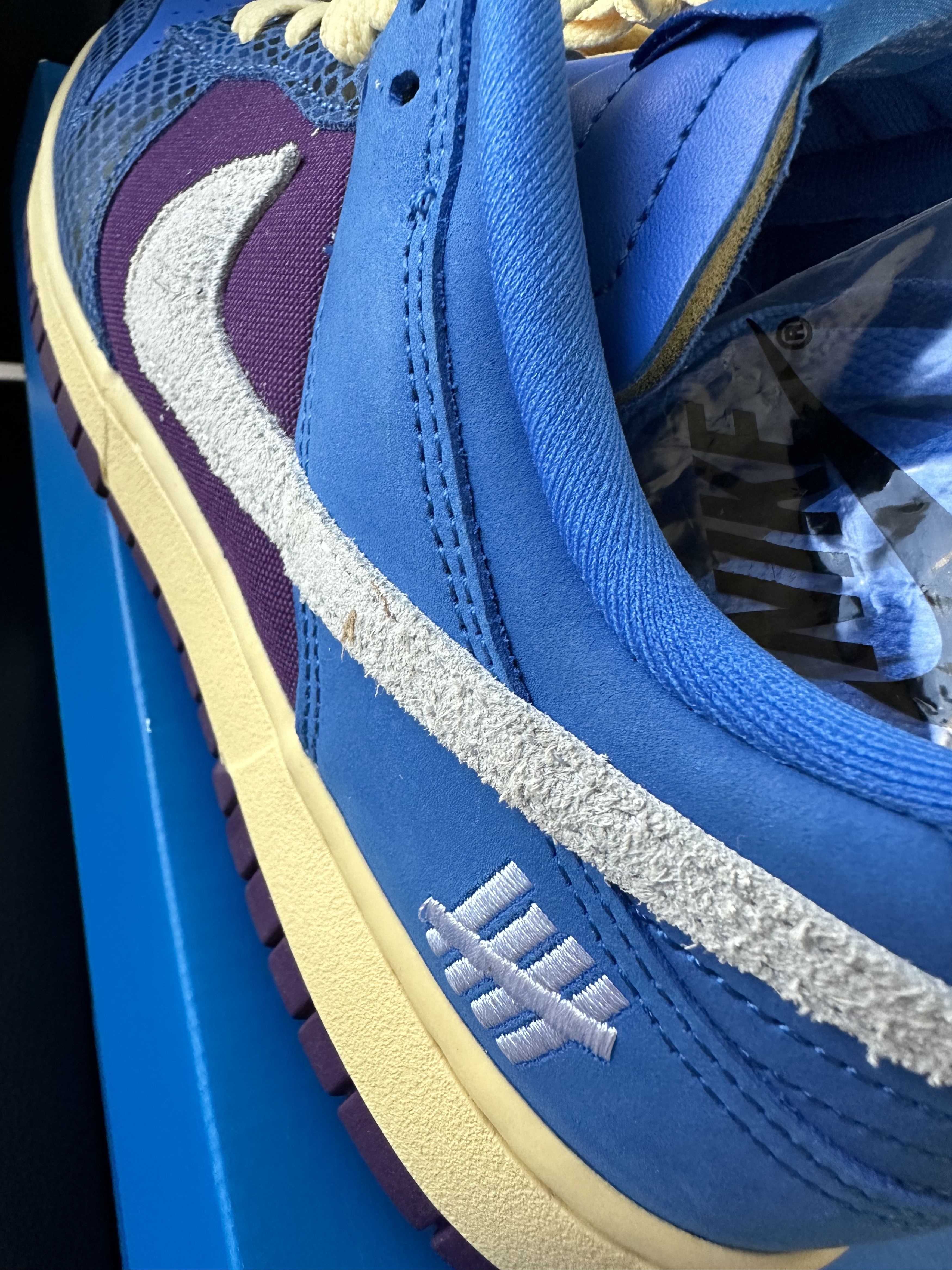 Nike × Undefeated PRE OWNED NIKE DUNK LOW SP UNDEFEATED 5 ON IT DUNK VS AF1 Size US 9 / EU 42 - 7 Thumbnail