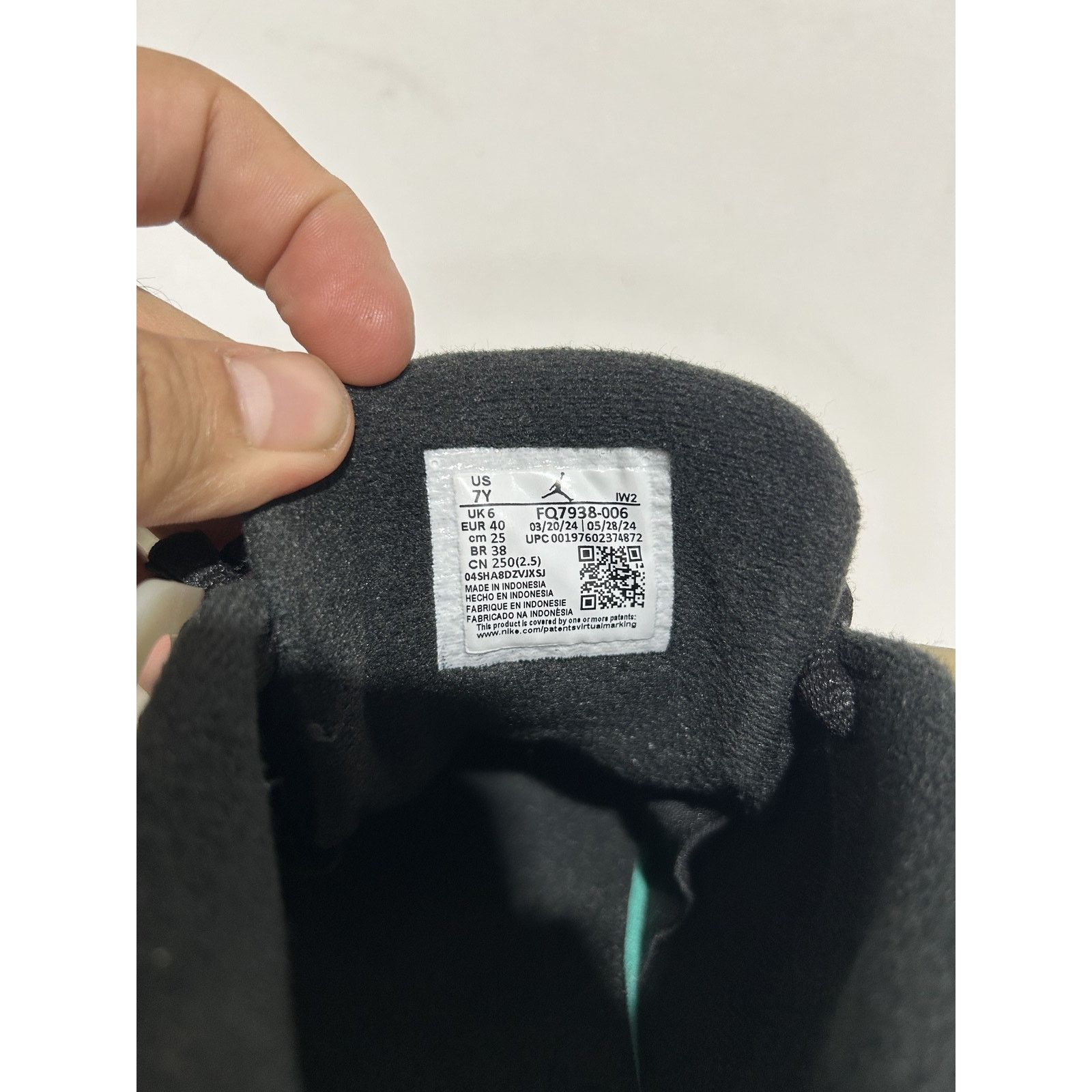 Jordan Brand JORDAN 4 RM BLACK SAIL SIZE 7 PREOWNED Size US 7 / IT 37 - 6 Thumbnail