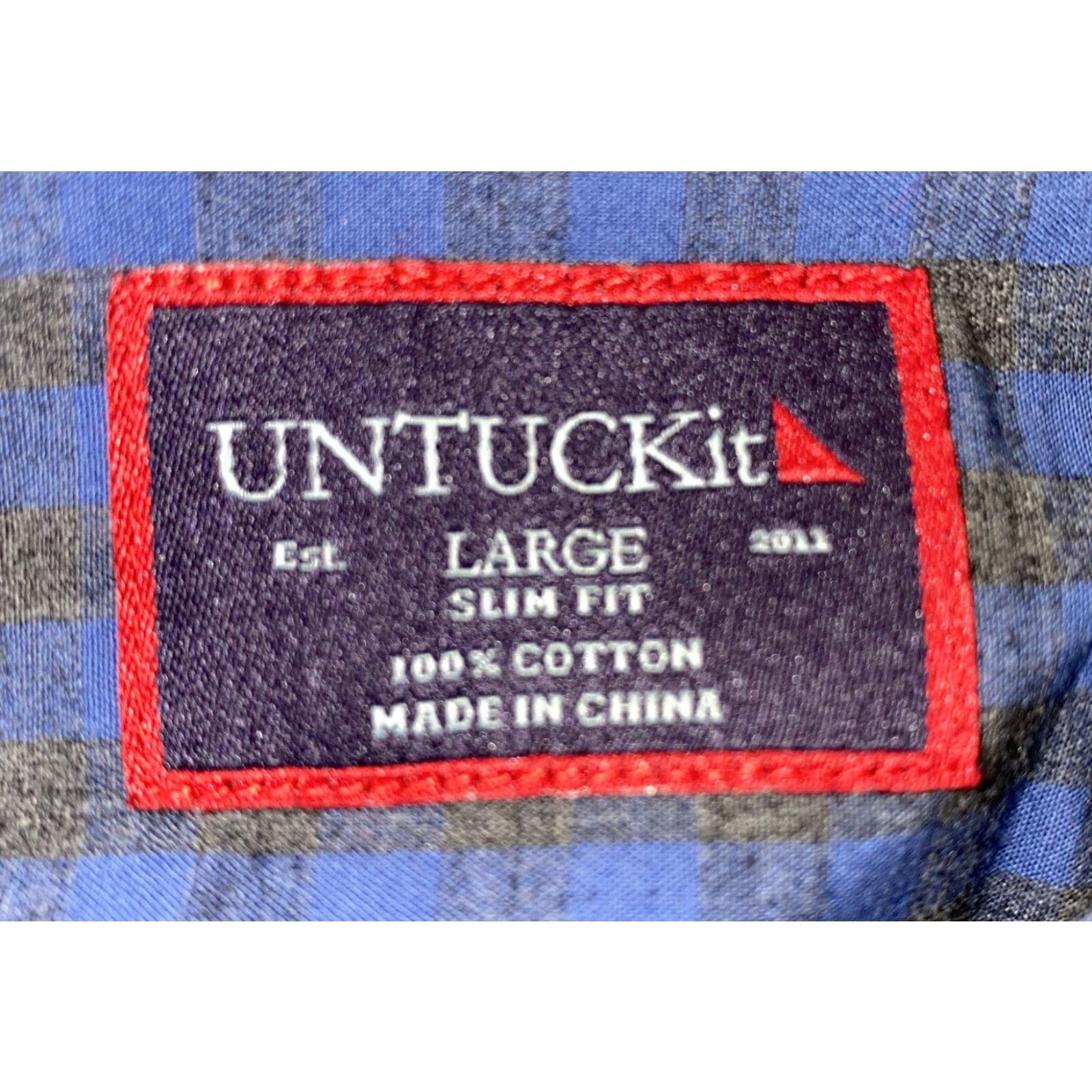 UNTUCKit UNTUCKit Slim Fit Long Sleeve Button-Front Shirt Mens L Blue/Gray Button-Down Collar Geometric Pattern Regular Size Type Size US L / EU 52-54 / 3 - 6 Thumbnail