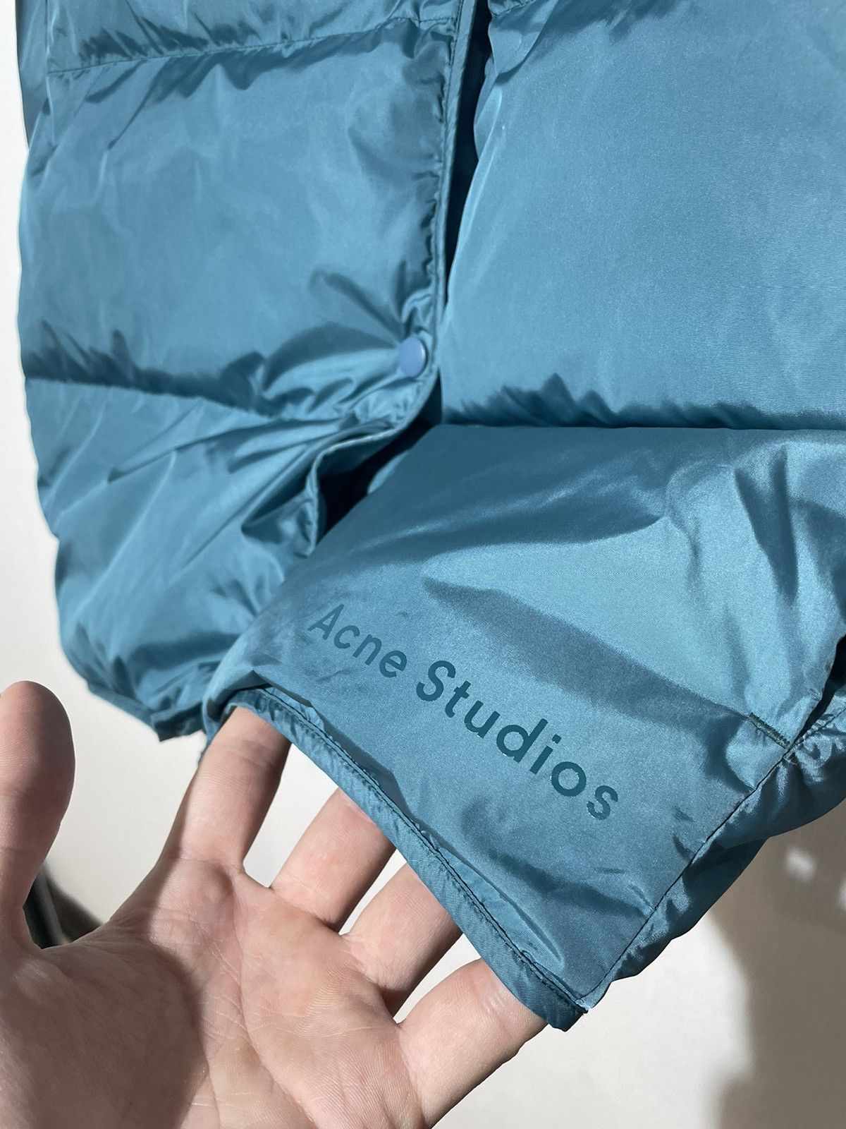 Acne Studios Acne Studios Oliviera Tech Nylon Down Coat In Blue Size S / US 4 / IT 40 - 6 Thumbnail