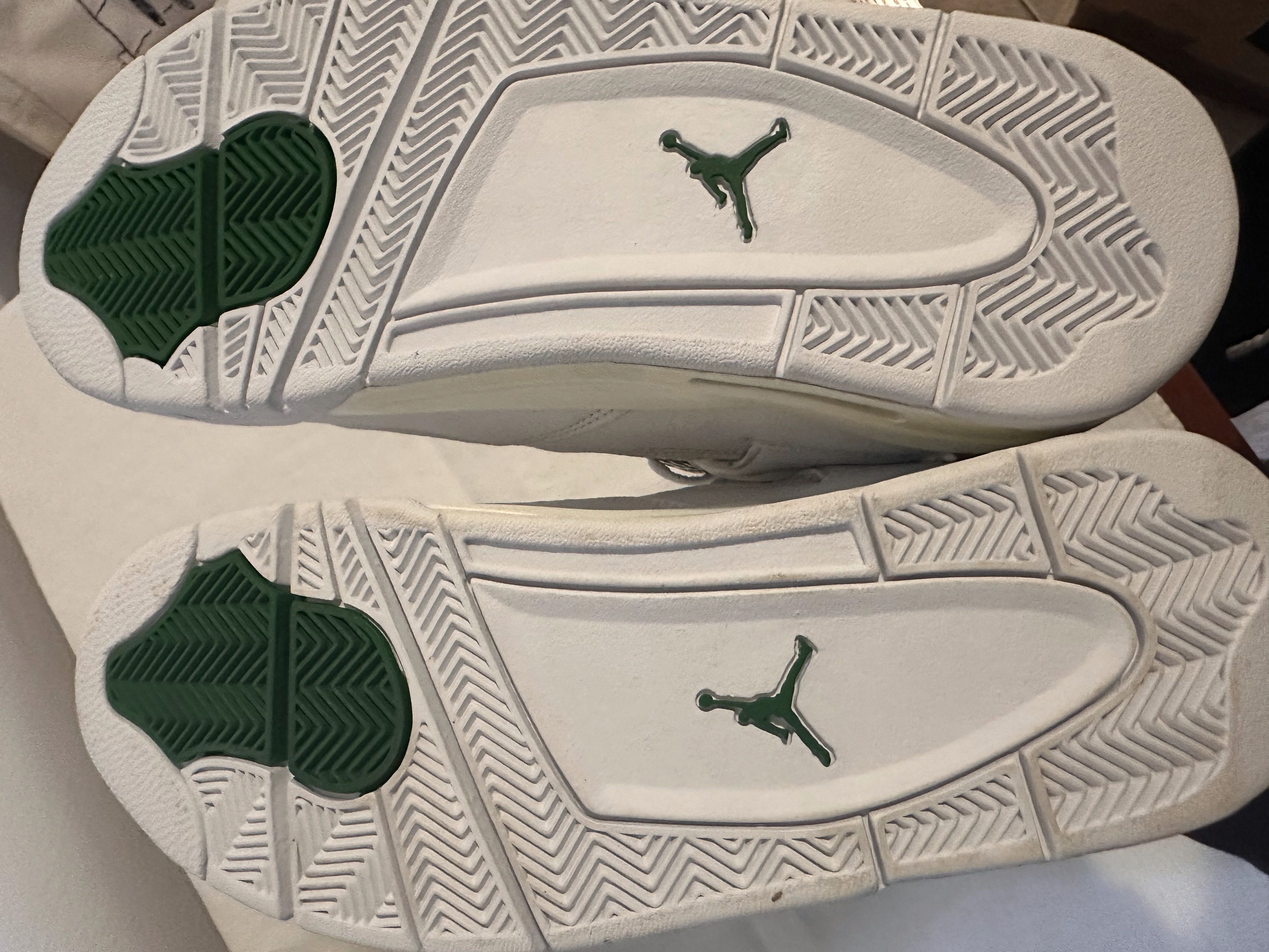 Jordan Brand Jordan 4 Retro Classic Green 2004 Size US 11 / EU 44 - 2 Thumbnail