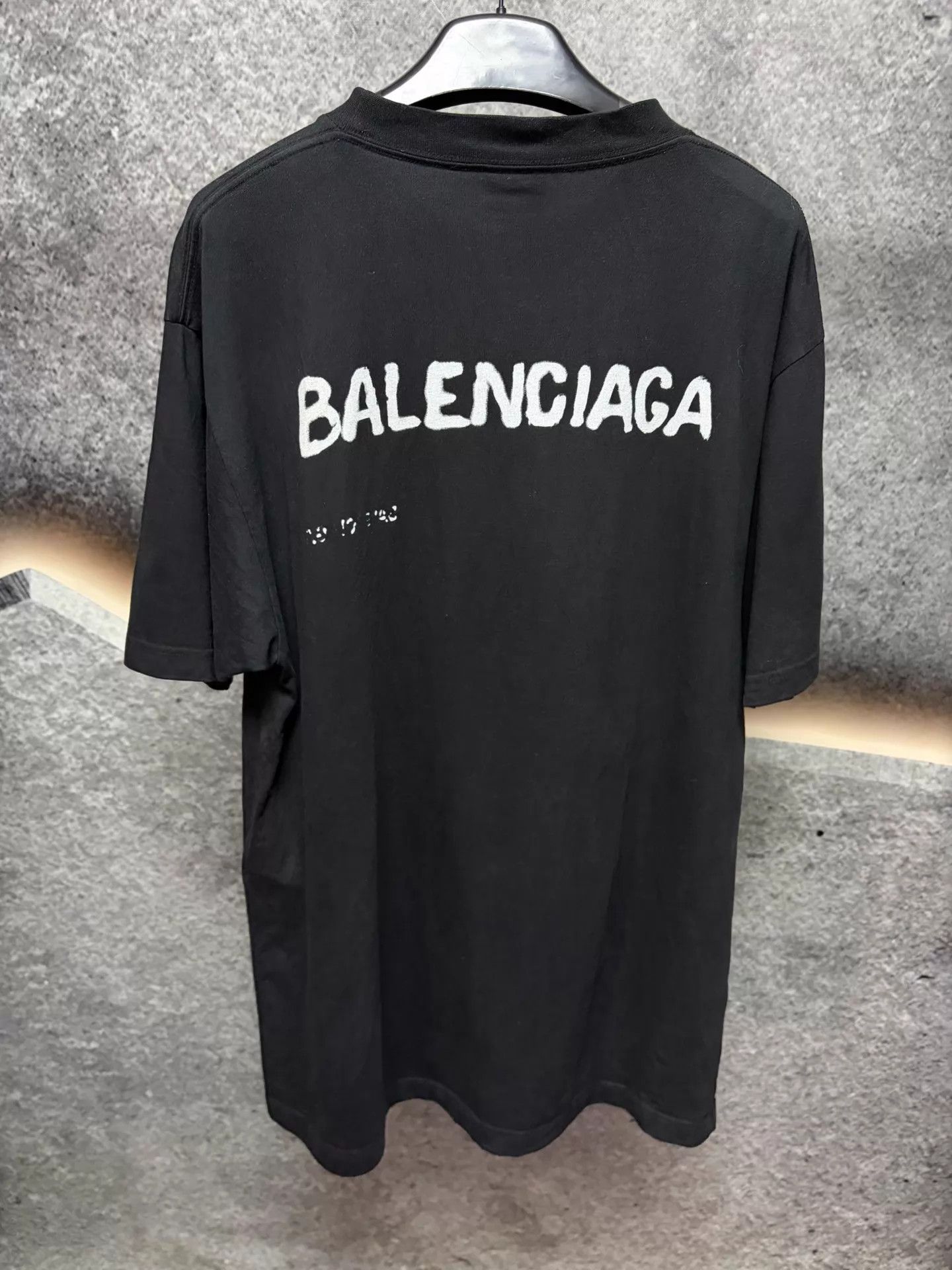 Balenciaga Balenciaga Black Oversized T-shirt XS Size US XS / EU 42 / 0 - 2 Thumbnail