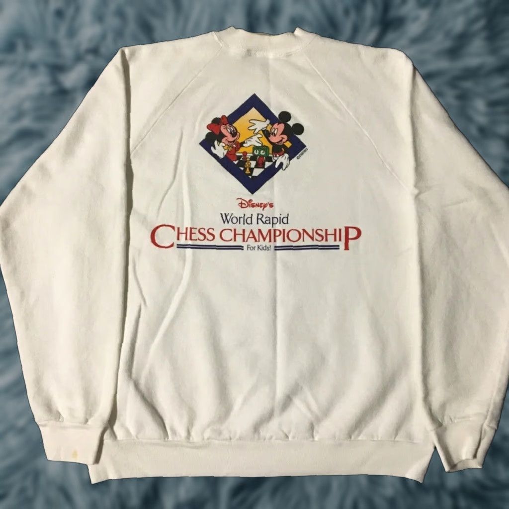 Disney VINTAGE 80s Disney World Chess Championship Mickey Mouse Sweatshirt M Size US M / EU 48-50 / 2 - 1 Thumbnail