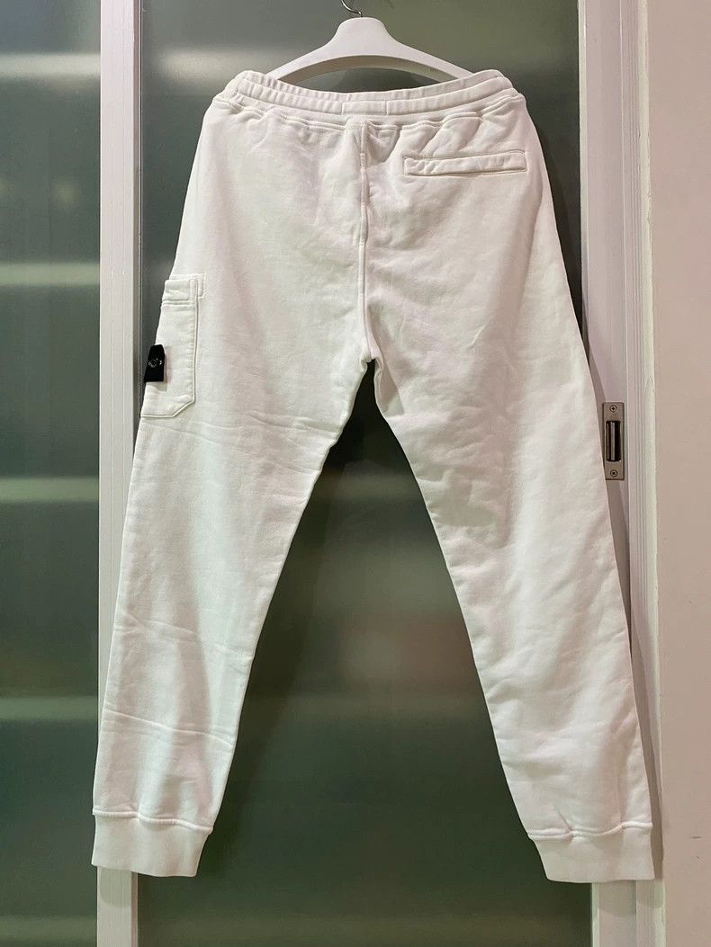 Stone Island Stone Island White Logo Sweatpants Size M -2506 Size US 32 / EU 48 - 2 Thumbnail