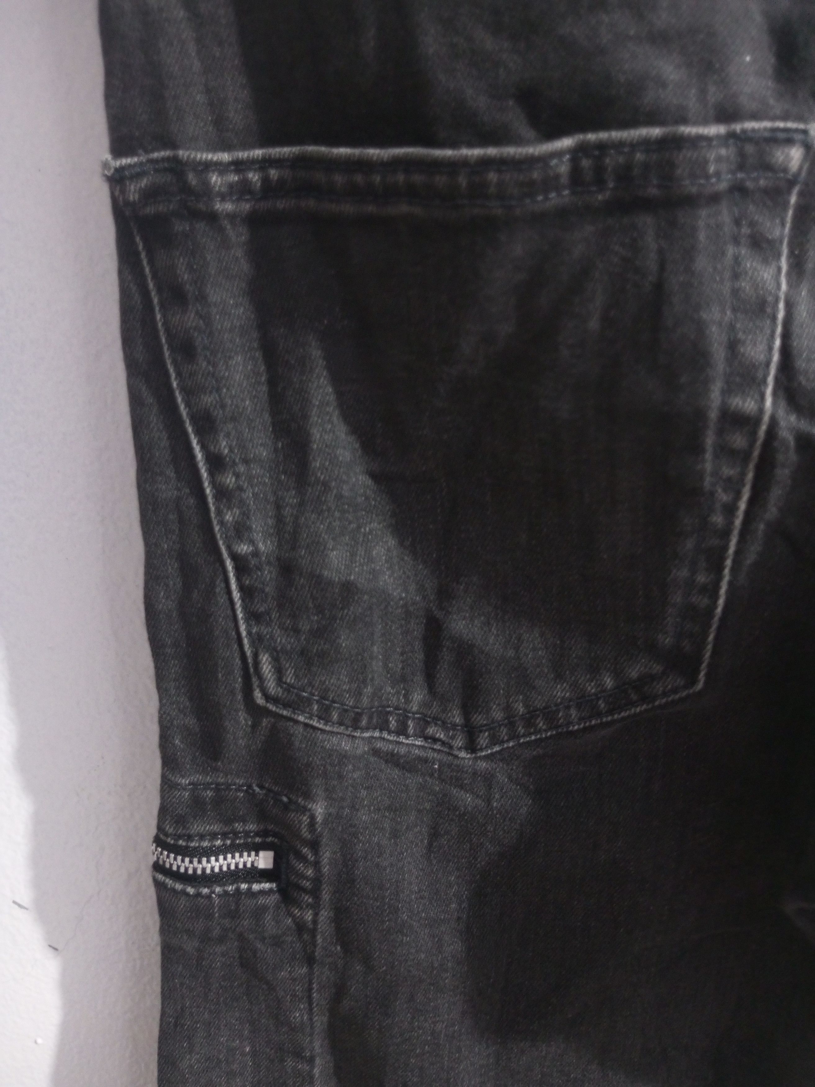 Undercover × Uniqlo Vintage uniqlo undercover slim jeans Size US 28 / EU 44 - 5 Thumbnail