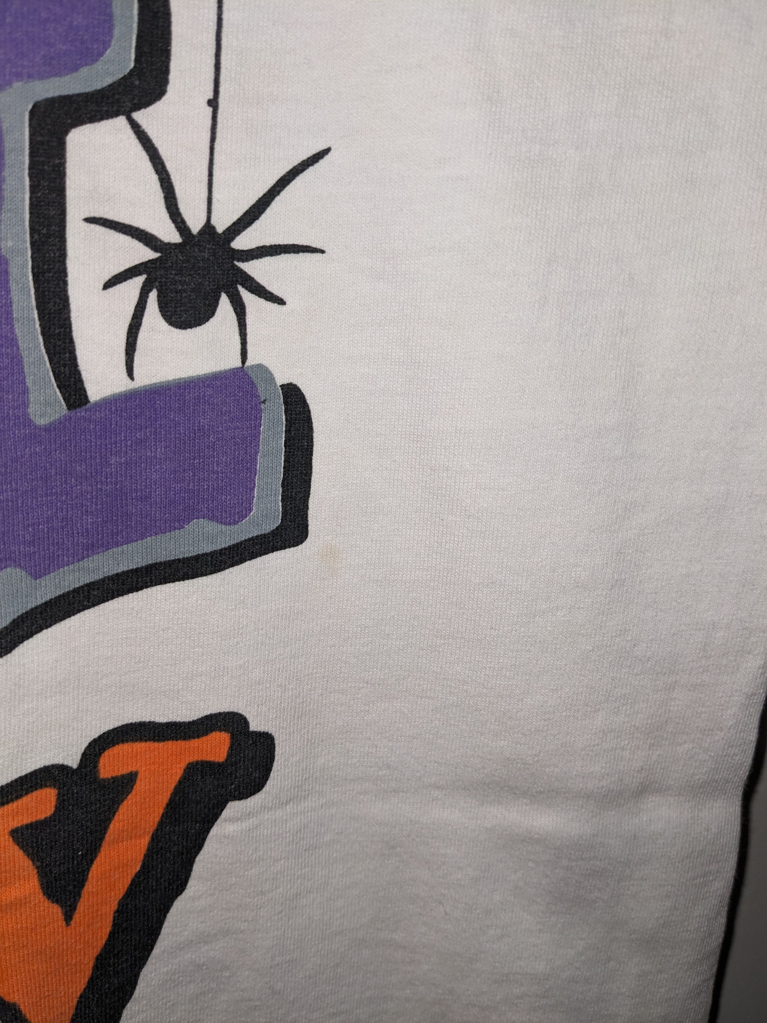 Gildan × Vintage Vintage 90s Show me the Candy Halloween Trick Treat T-Shirt Size US L / EU 52-54 / 3 - 9 Thumbnail