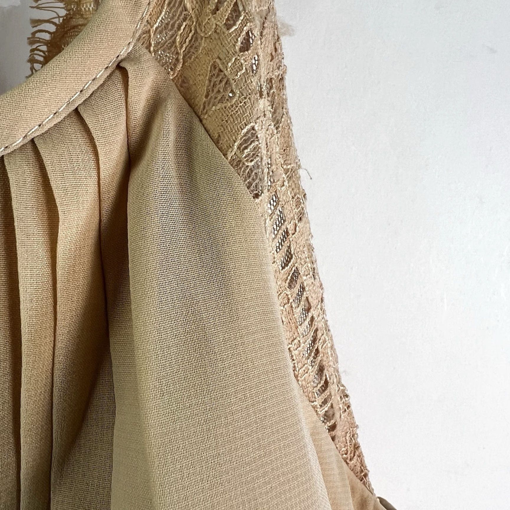 Vintage Jjs House Champagne Chiffon Dress 0 Sleeveless Halter Long A-Line Formal Wedding Beige Pattern Solid Nightwear Dresses Size XS / US 0-2 / IT 36-38 - 5 Thumbnail