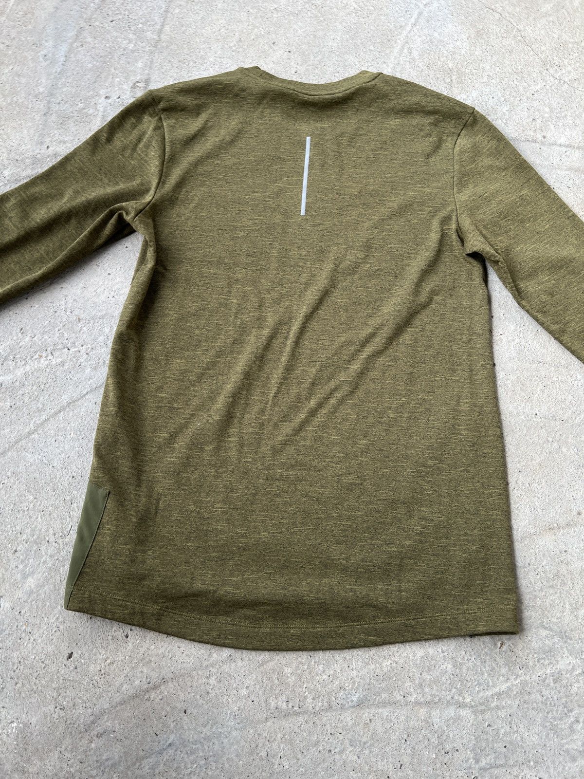 Nike Nike Dri-Fit Long Sleeve Size US S / EU 44-46 / 1 - 5 Thumbnail